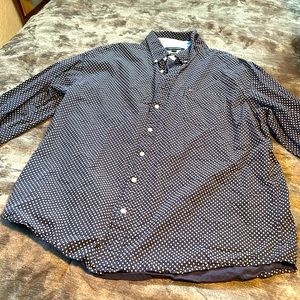 Mens Tommy Hilfiger XXL button down shirt.